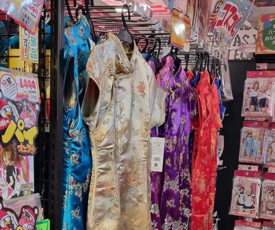 A kínai hagyományos ruhák Japánban miért olyan népszerűek?
