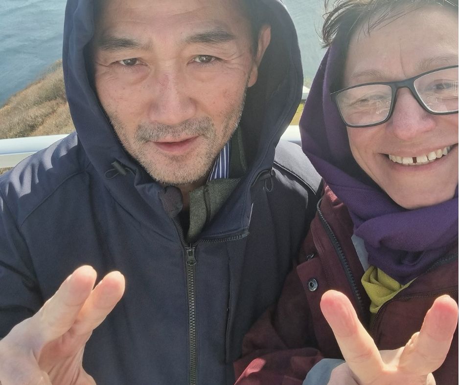Boldogan unatkozom – Muroran kilátói és a kisharang hangja